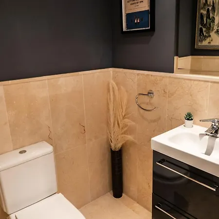 Last Years Winner By Better Bookings Естепона